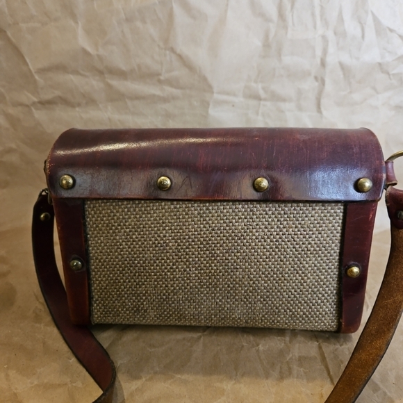 Etienne Aigner Handmade Vintage Turnlock Bag, Purse - Picture 14 of 16